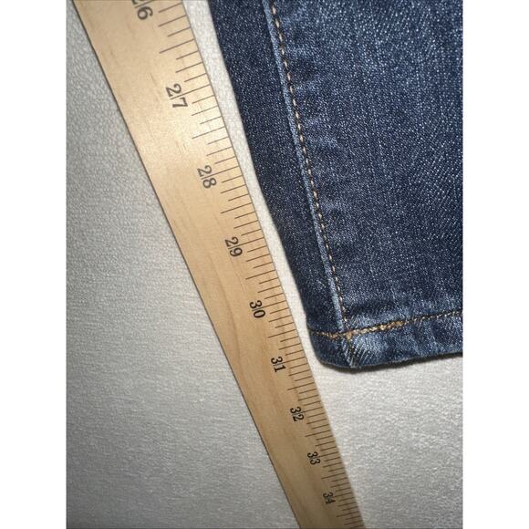 Levi's 515 Jeans Women's 8 Boot Cut Mid Rise Dark Wash Denim Stretch 31x29 - Picture 4 of 8